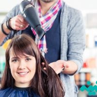 وقتی آرایشگرها پزشک میشوند